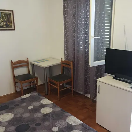 Katarina Gostinjska kuća 3*